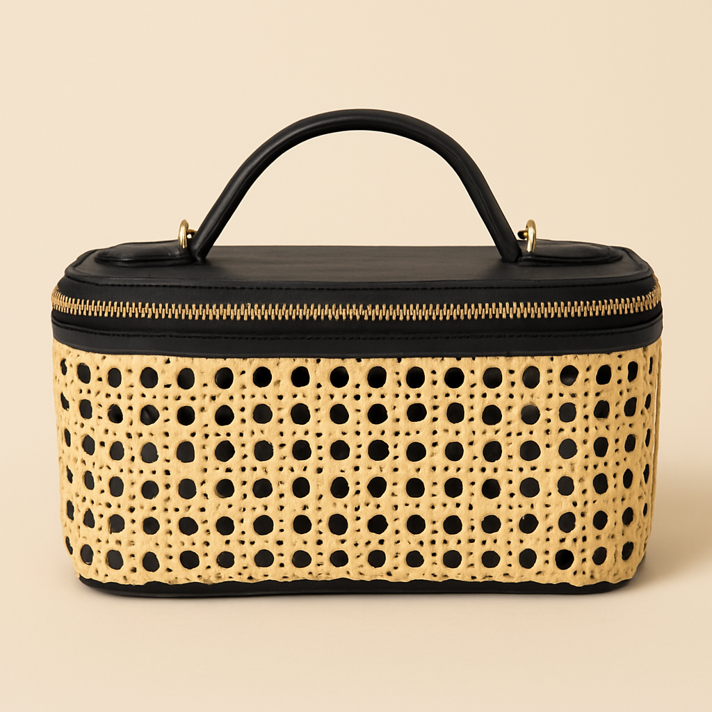 “Isla Boho” rattan bag with black leather details